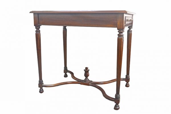 Chess Table - Image 2