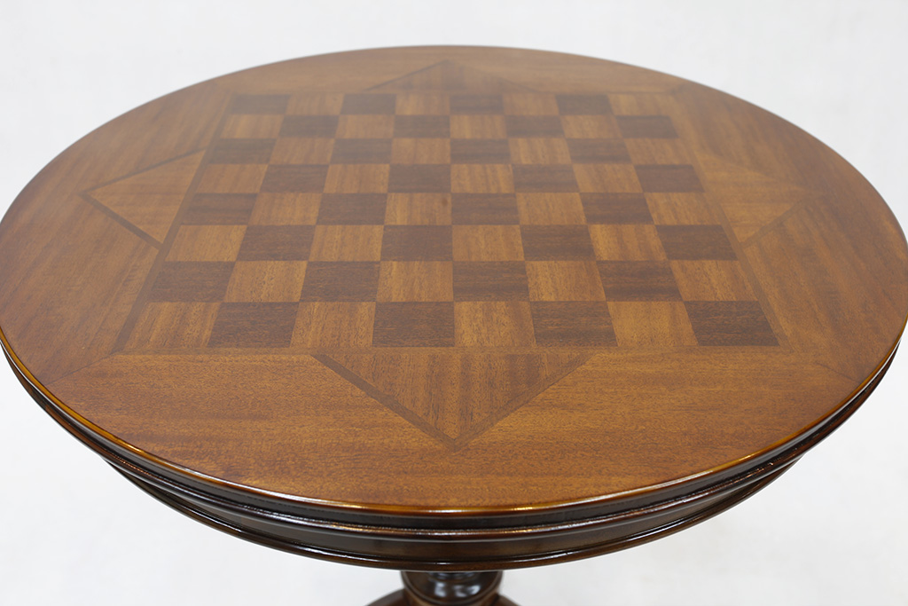 Chess Table Round Gascoigne Leather, Round Chess Table
